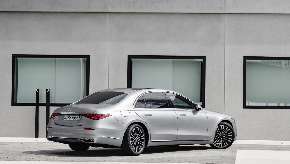Mercedes-Benz S-Class 2021 có khả năng đánh lái bánh sau